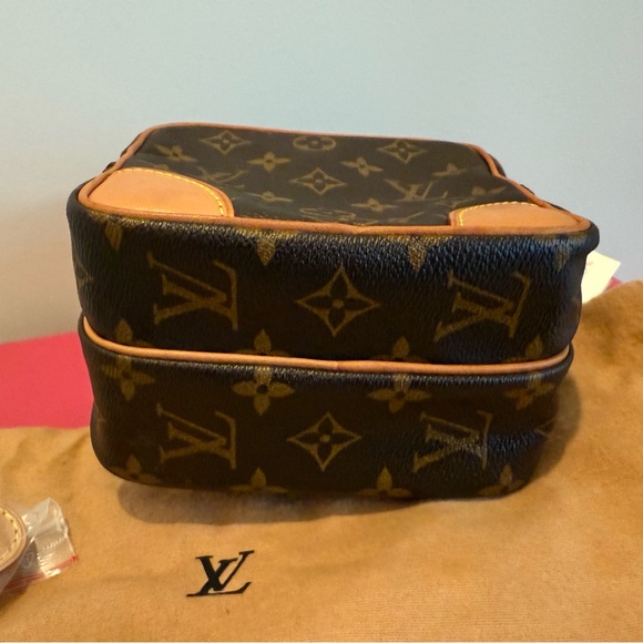 Louis Vuitton Amazone 22 - Picture 4 of 7